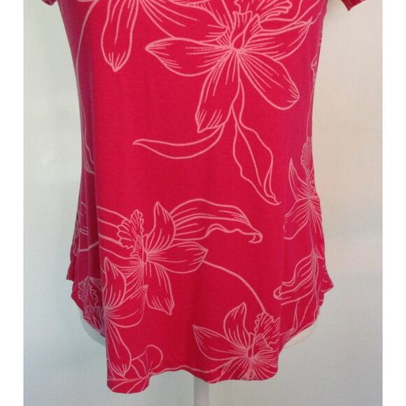 JM Collection Women's Petite Pink Floral Peek A Boo Shoulder  T-shirt Size SP - Picture 3 of 10